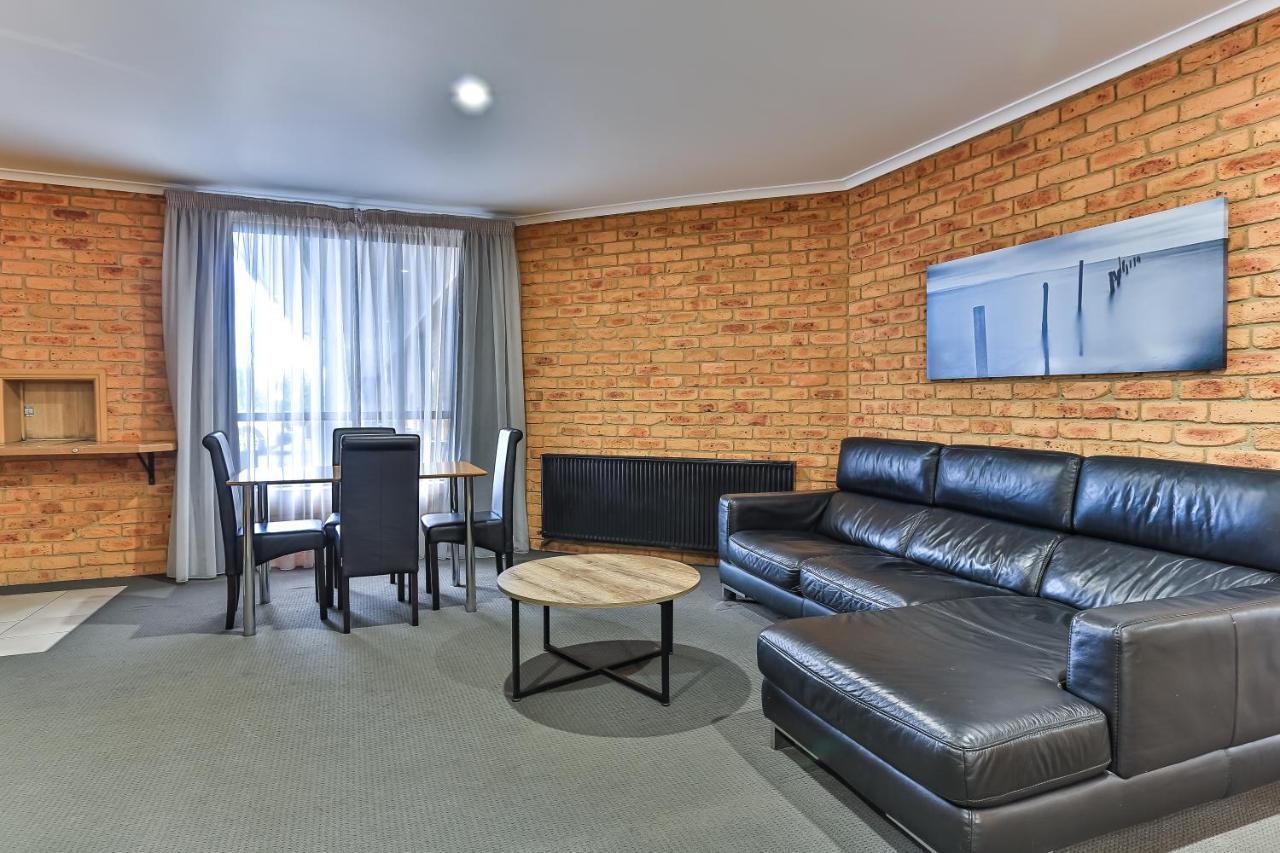 Wonthaggi Motel Bagian luar foto