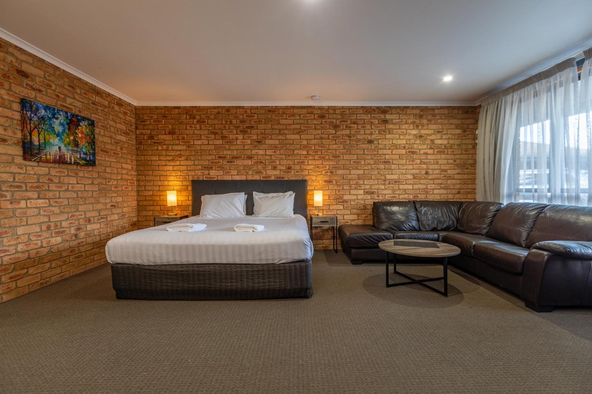 Wonthaggi Motel Bagian luar foto
