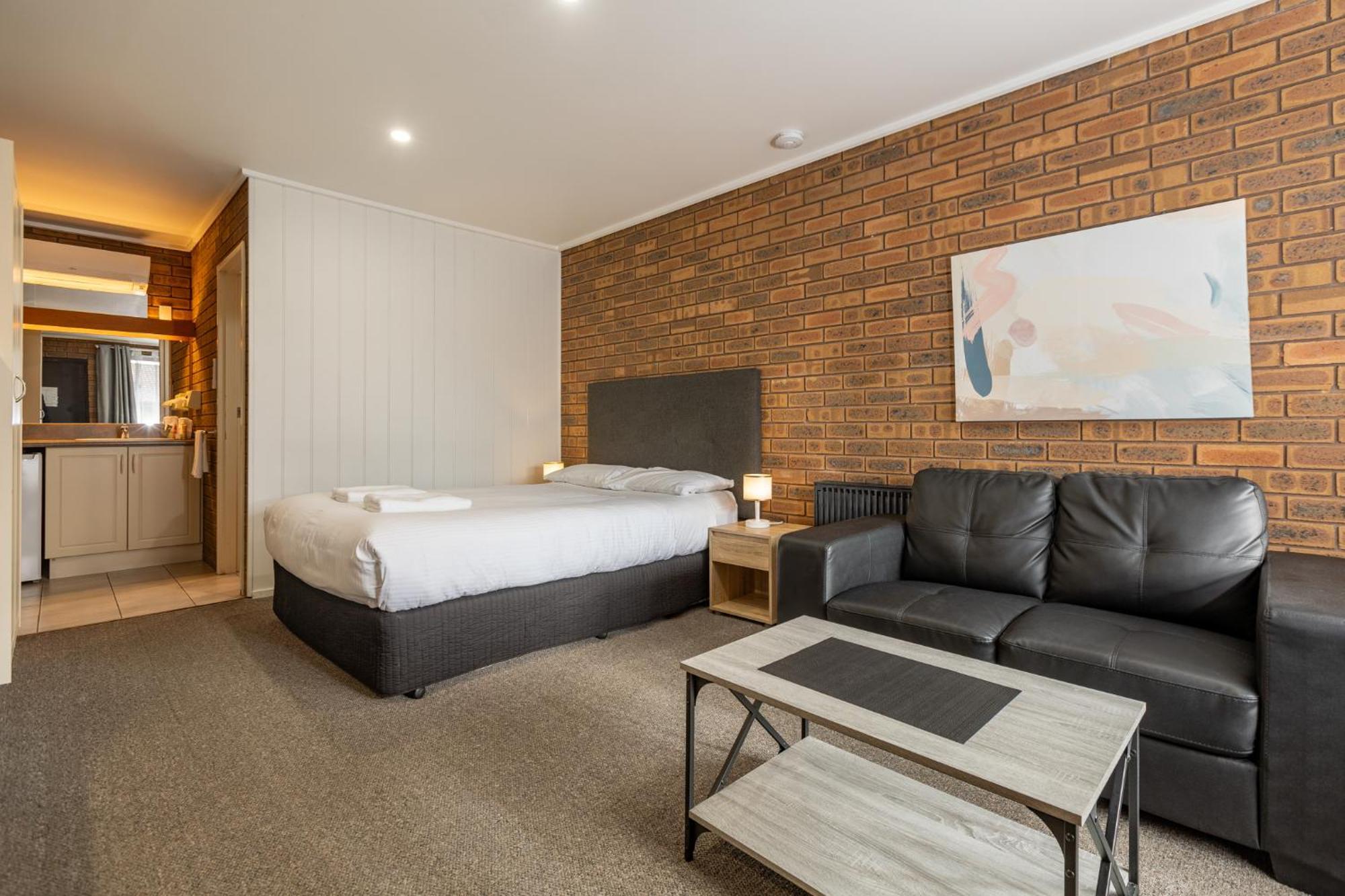 Wonthaggi Motel Bagian luar foto