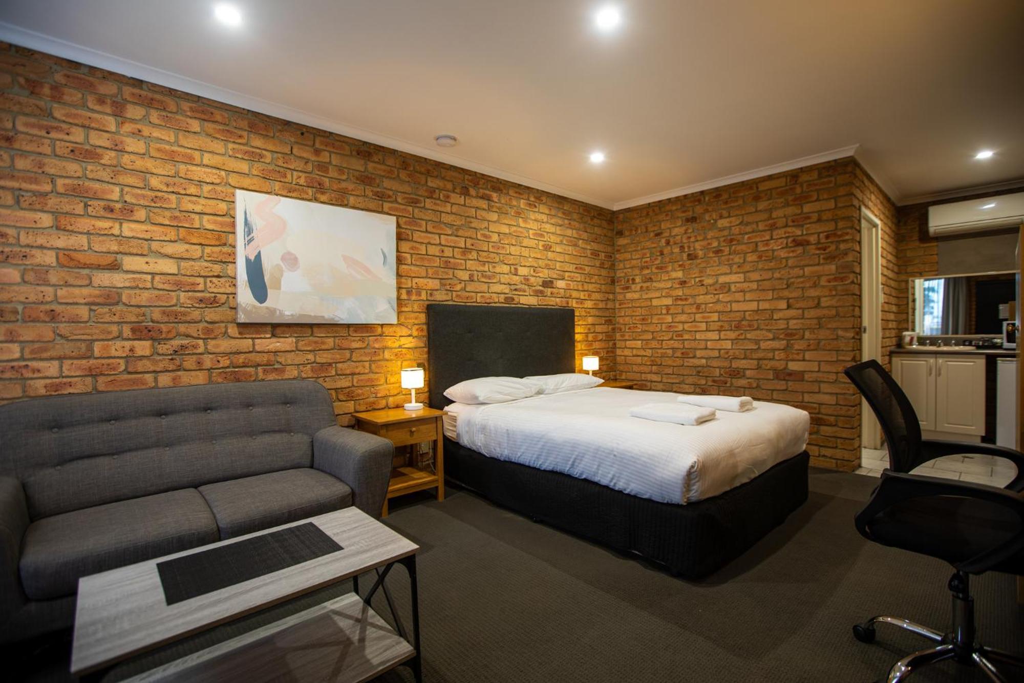 Wonthaggi Motel Bagian luar foto