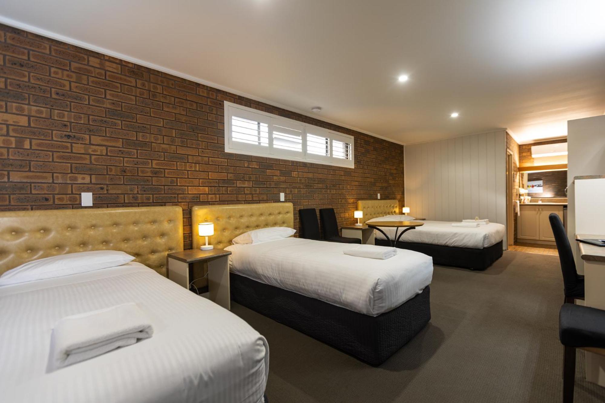 Wonthaggi Motel Bagian luar foto